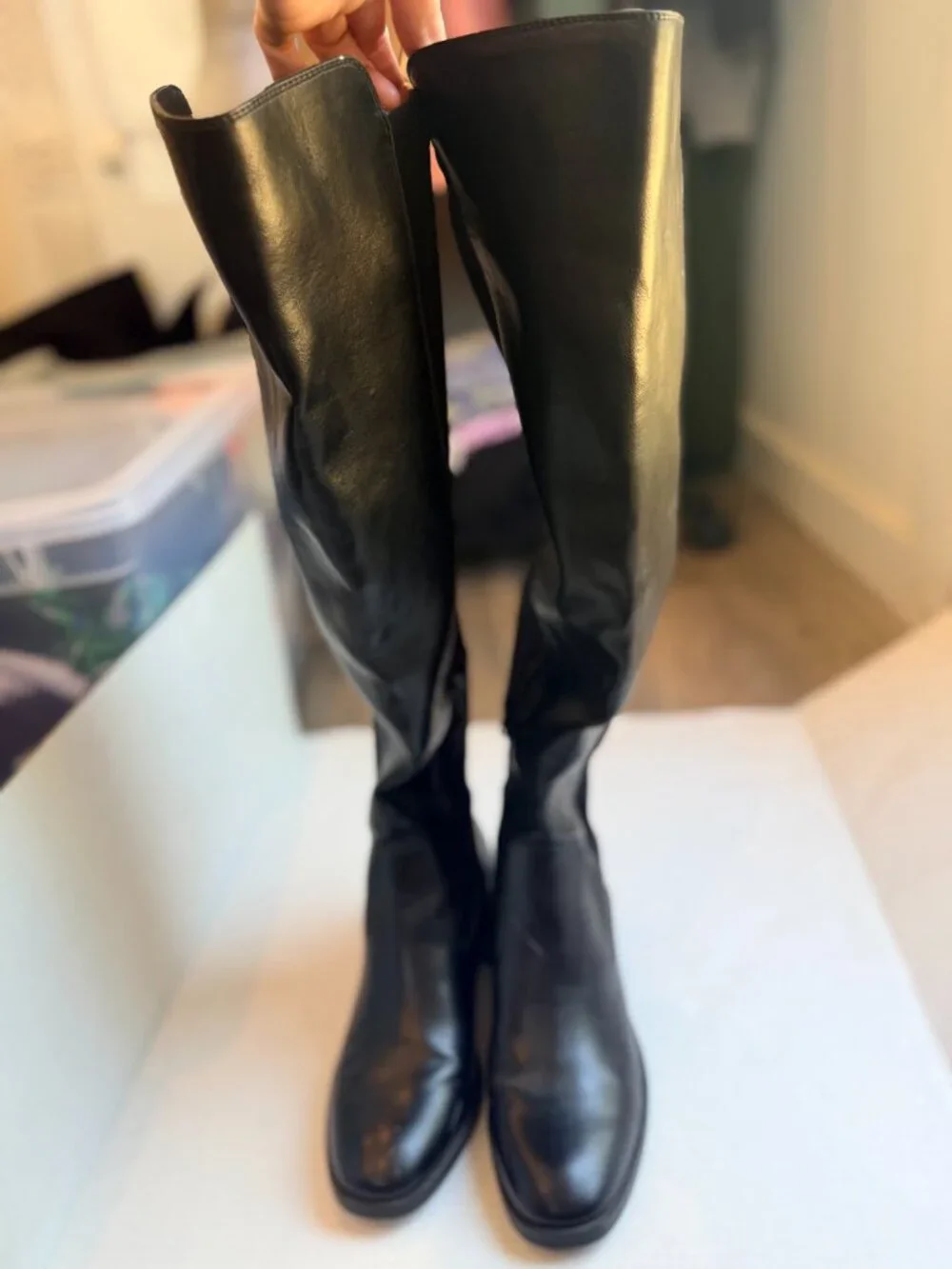Unisa Collean Black Over The Knee Stretch Tall Boots Flat Low Heel Size 7.5